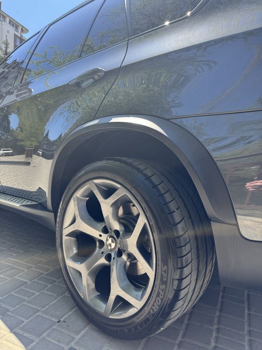 Продам BMW x5 e70 35d