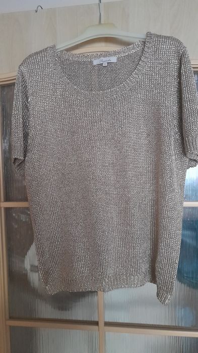 Złoty sweterek krótki rękaw