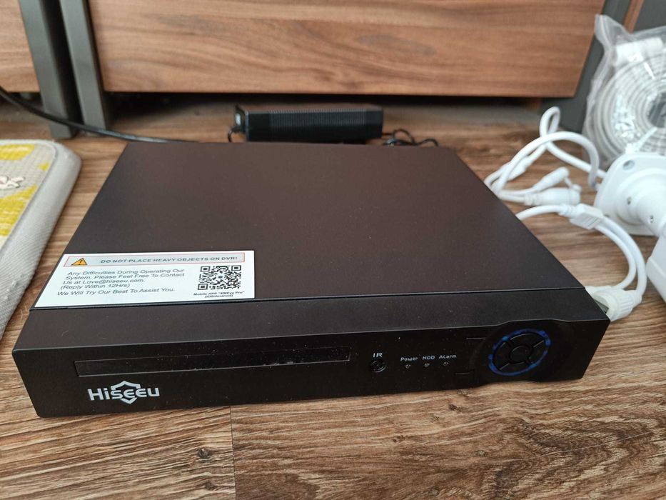 Zestaw do monitoringu - Rejestrator 4K 16CH + 4 kamery IP 8MP