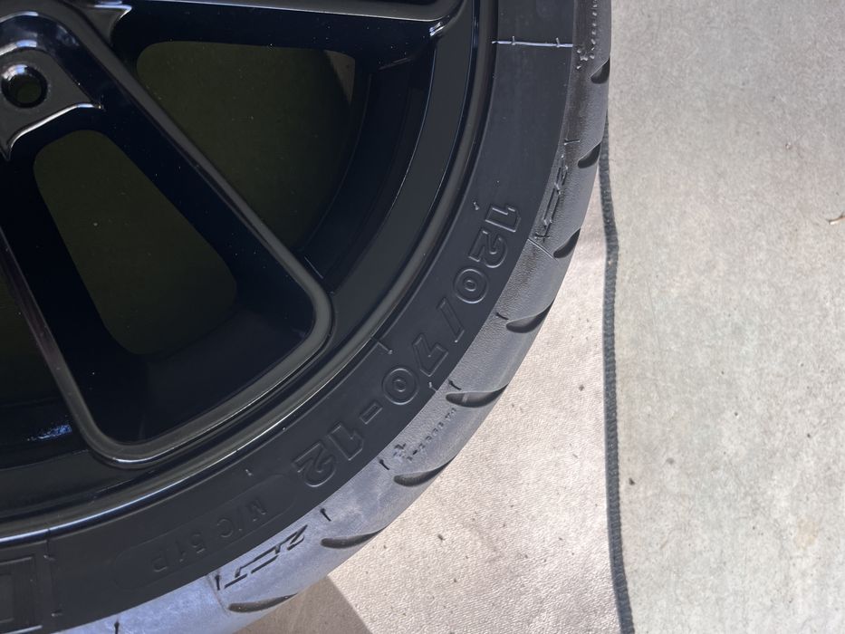 Par de Jantes SIP Series Pordoi 12" Vespa GTS / GTV c/ Pneus Michelin