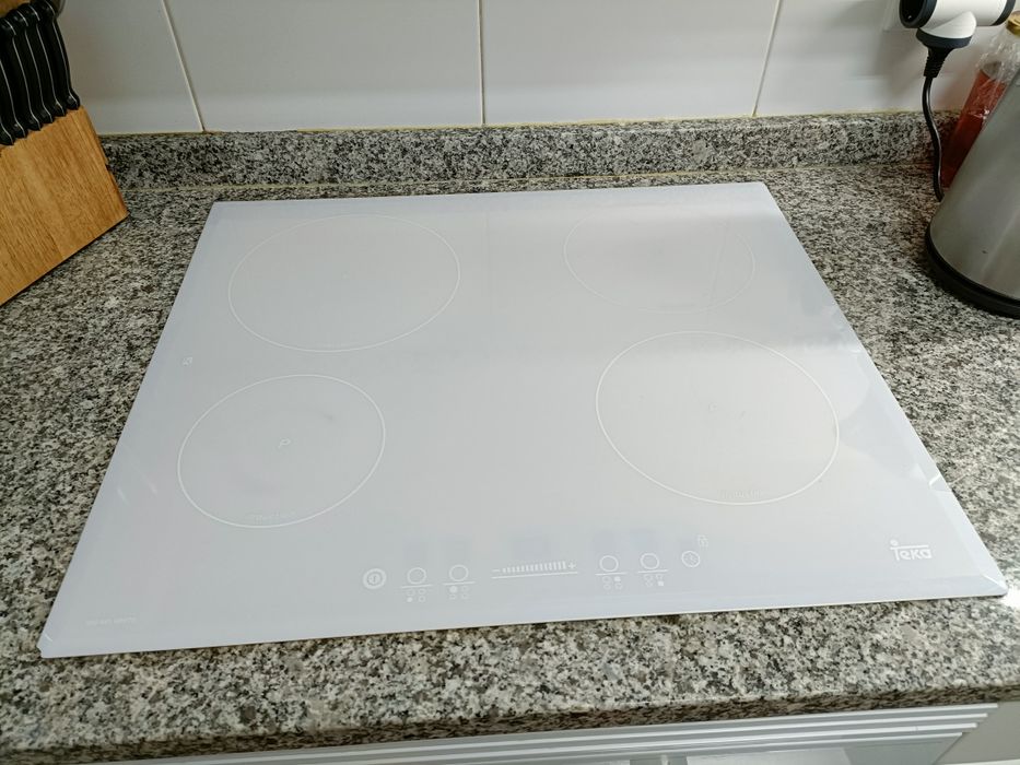 Placa de indução Teka branca