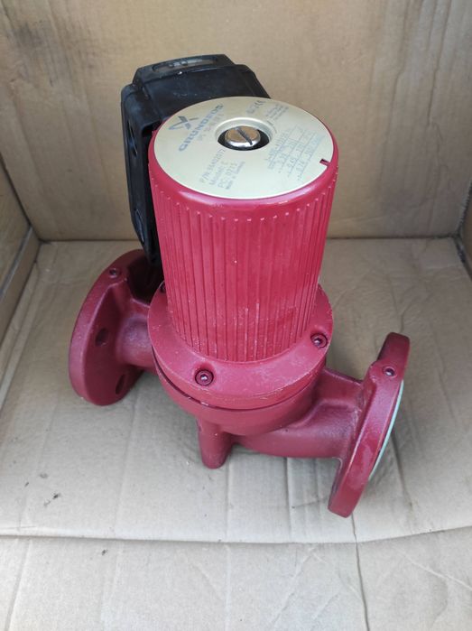 pompa grundfos ups 50-60/2 f b 400v w idealnym stanie