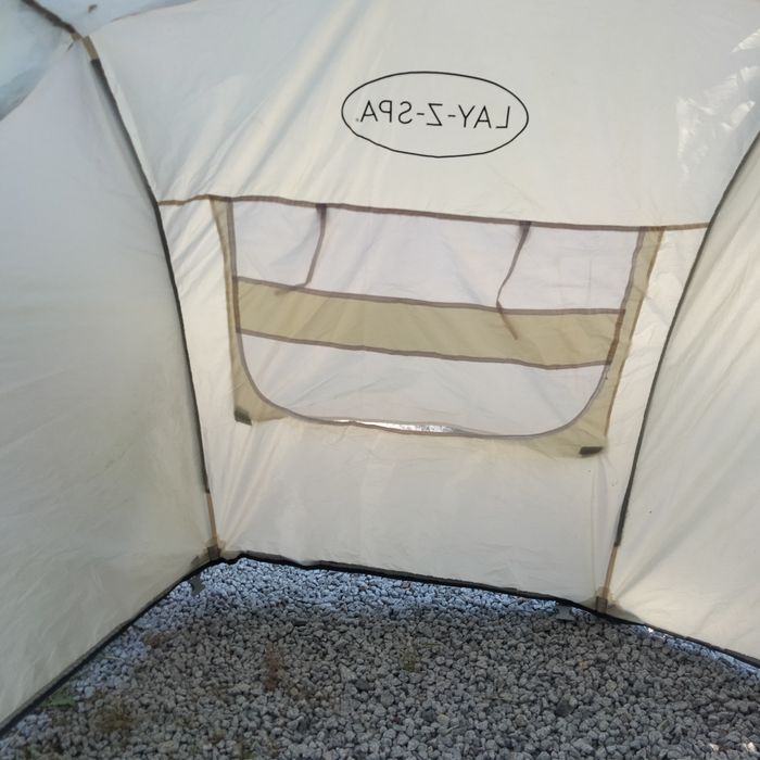 Daszek namiot nad jacuzzi Lat z spa