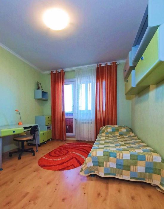 Продаж квартири 75 м2 з ремонтом, меблями, технікою, район Бойова!