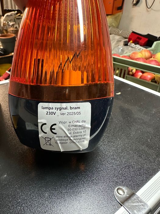 Lampa sygnalizacyjna do bram 230V