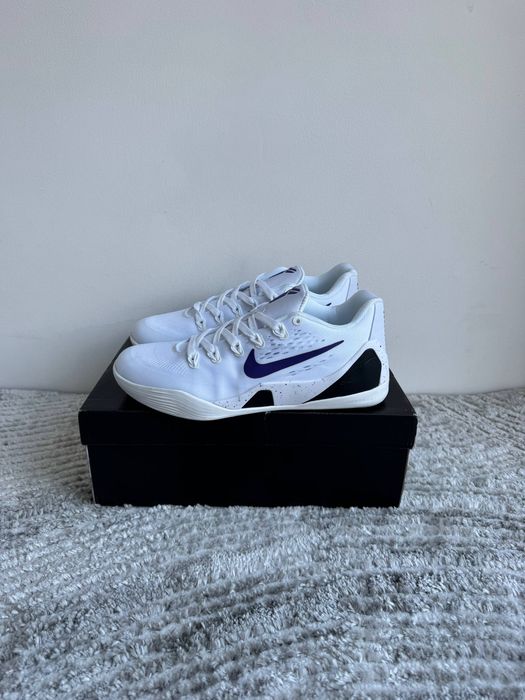 Баскетбольні кросівки Kobe 9