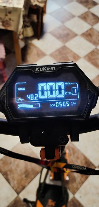 Продам самокат kukirin g2 max