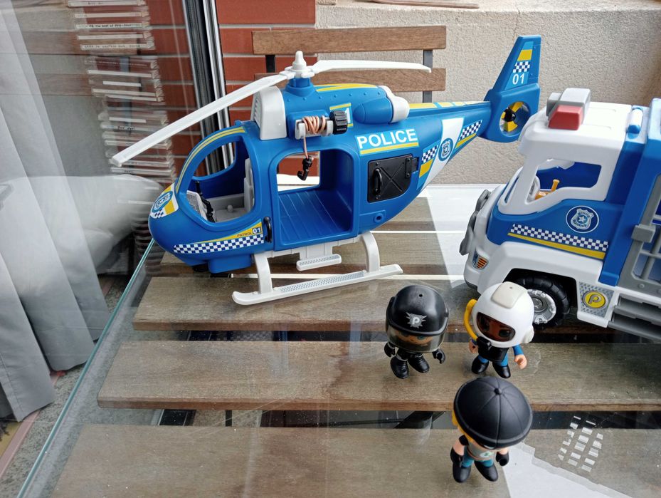 Helicóptero e camião Pinypon