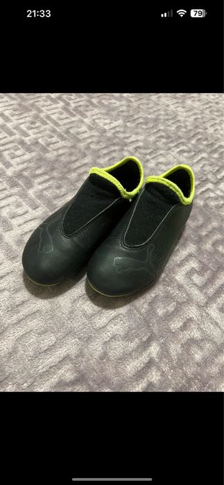 Chuteiras puma rapaz