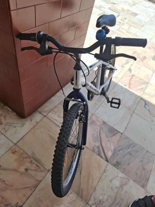 Bicicleta criança roda 20