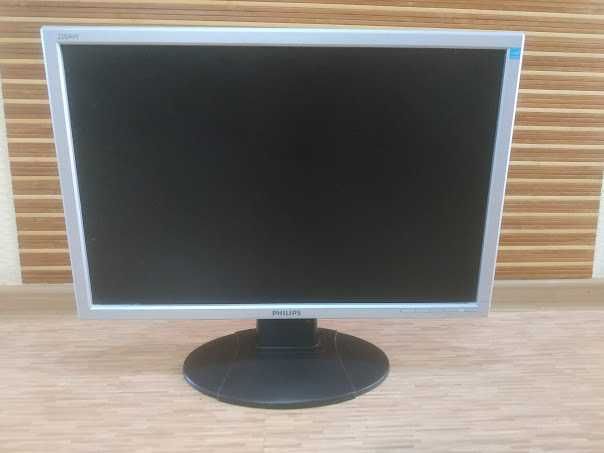 Монітор Samsung 20 дюйми гарний стан.