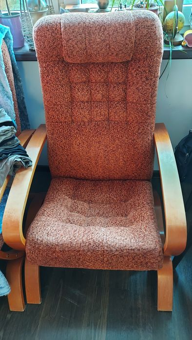 Wygodny Fotel 63 cm szerokości