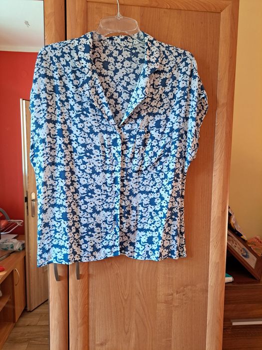 Bluzka  na lato rozmiar M/L