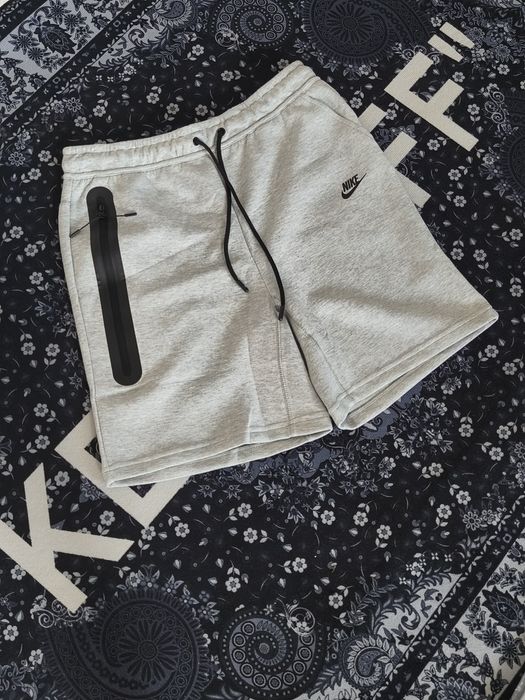 Шорти Nike Tech fleece/Шорты Nike Tech fleece