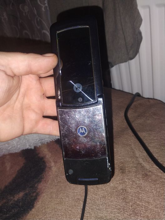 Telefon Motorola RAZR2