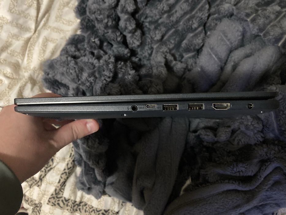 ПОДАРУНОК! ASUS Vivobook 15 (Ryzen 5 7530U / 16GB  / Ідеальний стан)