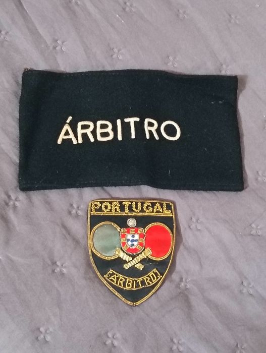Conjunto antigo de árbitro