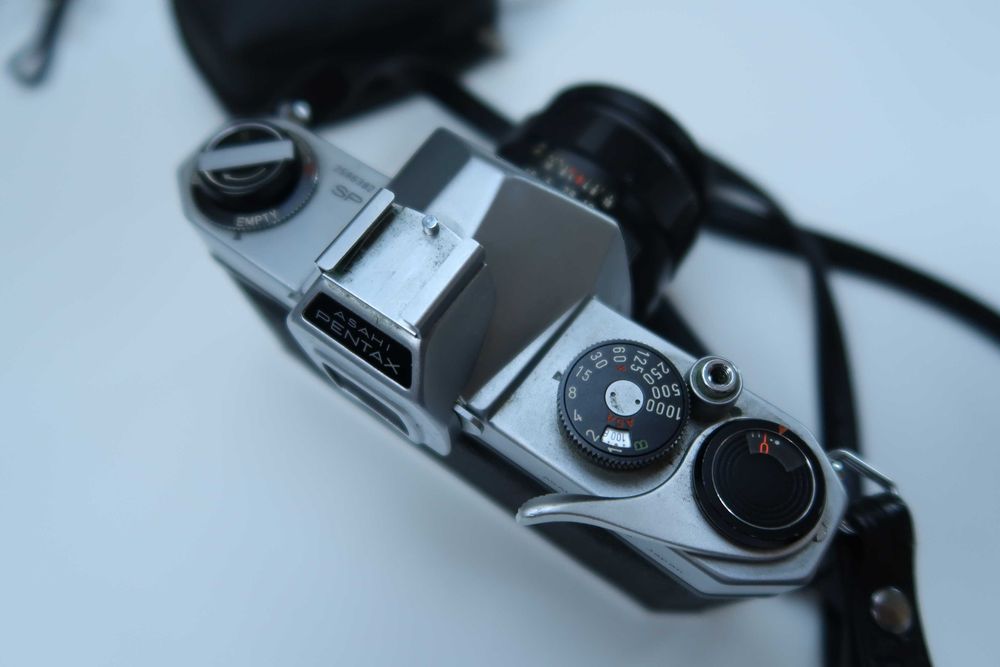 PENTAX SPOTMATIC SP + Takumar 55mm 1:1.8 +  Takumar 135mm 1:3.5