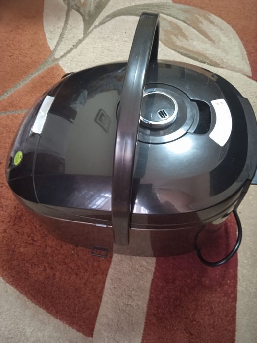 Мультиварка PHILIPS HD 3137/03