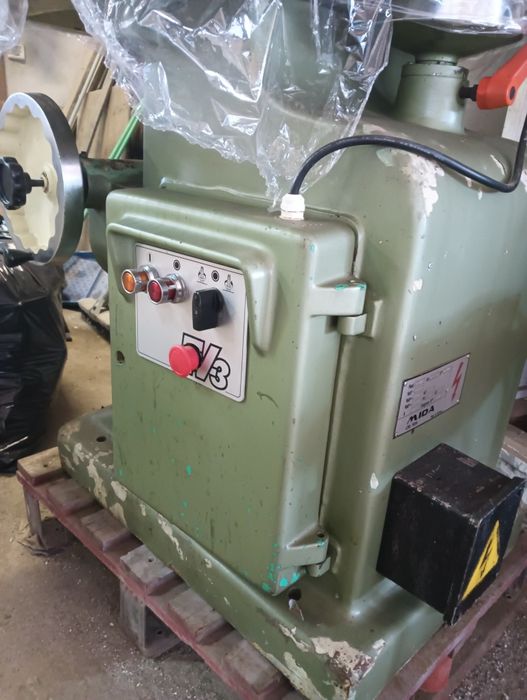 Tupia tv3 mida recondicionada c/ alimentador