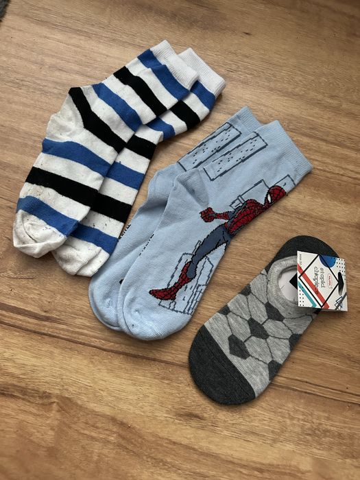 Skarpetki 32 -35 chłopięce spider man piłka nożna