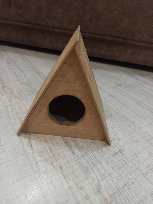 Дерев'яний будиночок для  хом'яка, хатка для хом'яка