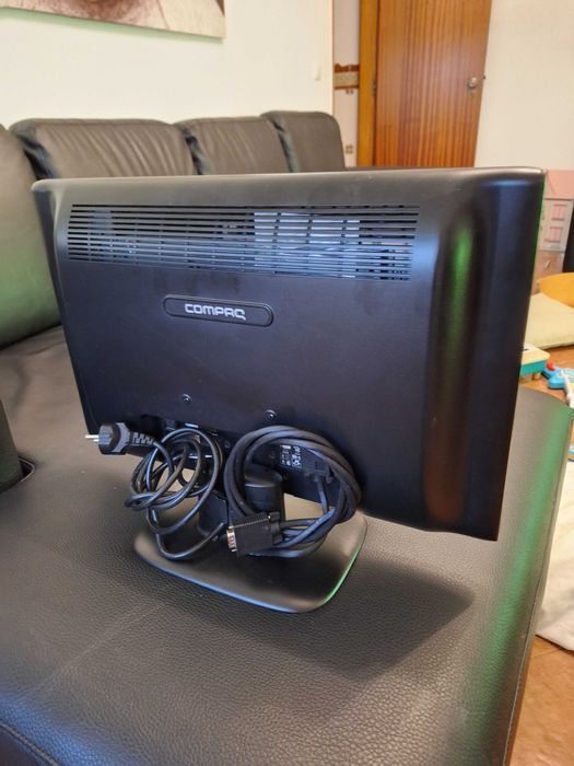Monitor HP/Compaq ProDisplay P202 de 20 Polegadas