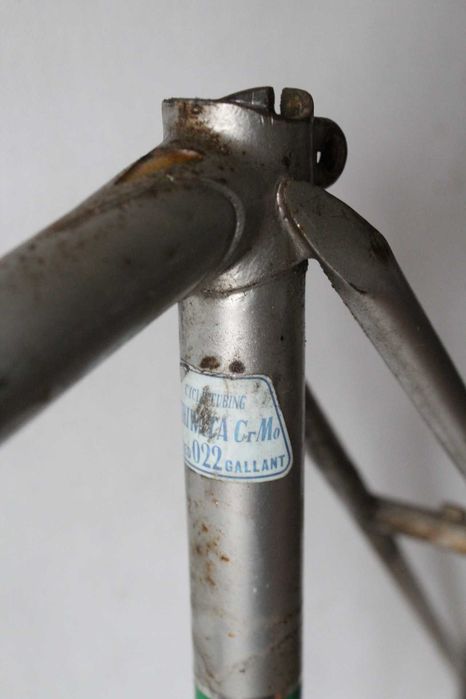 LEKKA rama szosowa monta ishiwata 022 frameset lata 70' stal cz9
