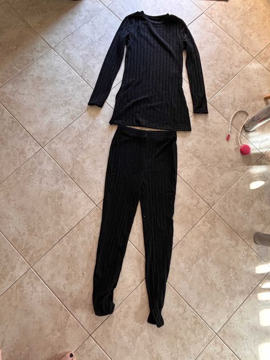 Conjunto de roupa confortável nova