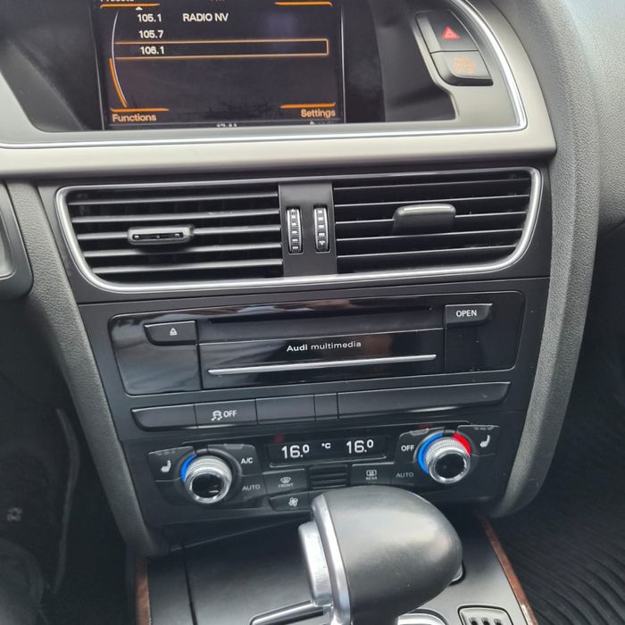 Продаю Audi A4 B8 2.0 TFSI AT (211 к.c.) Quattro • S-Line • 127т пробігу