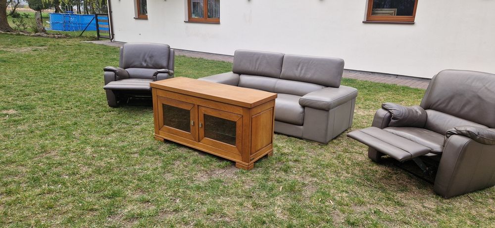 Dębowa komoda holenderska
