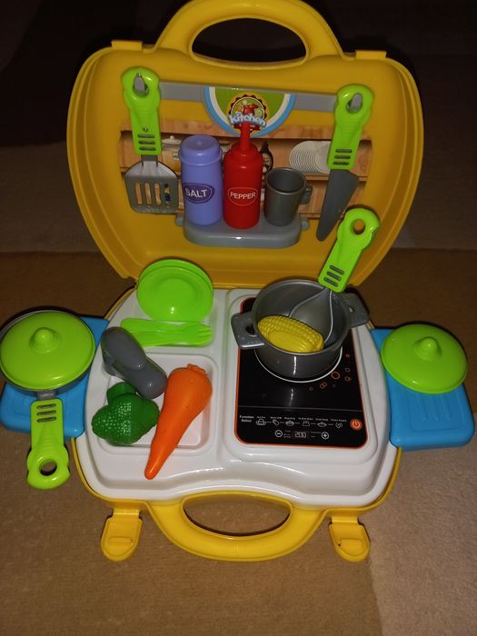 Iграшковий набiр кухня