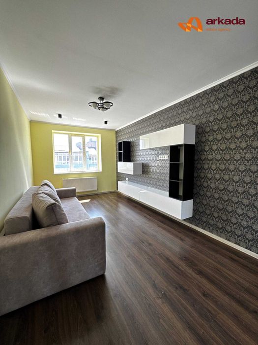 Продаж двокімнатної квартири в центрі