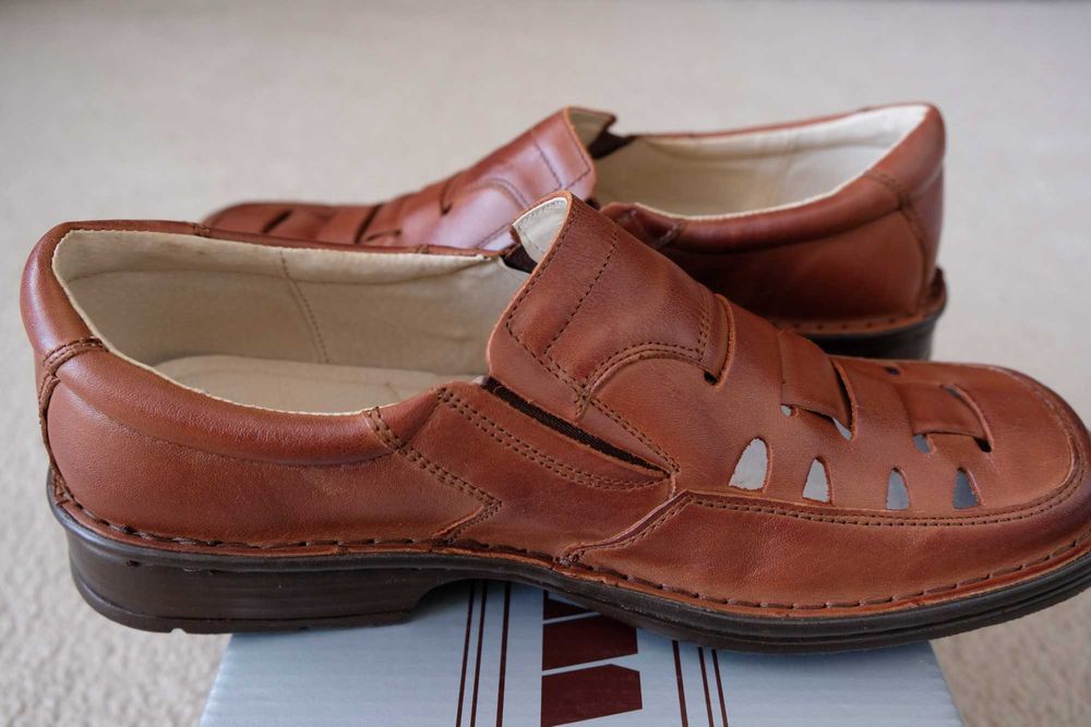 buty męskie- brązowe