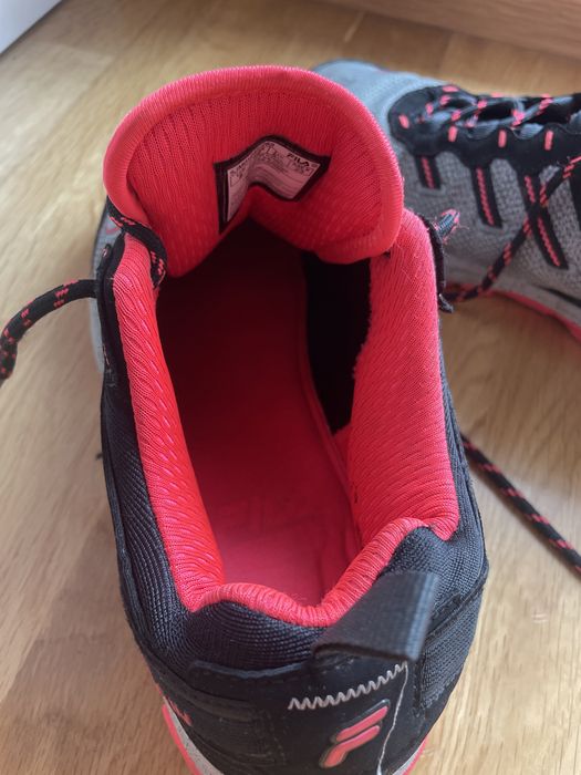 Tenis da Fila All Terrain usados