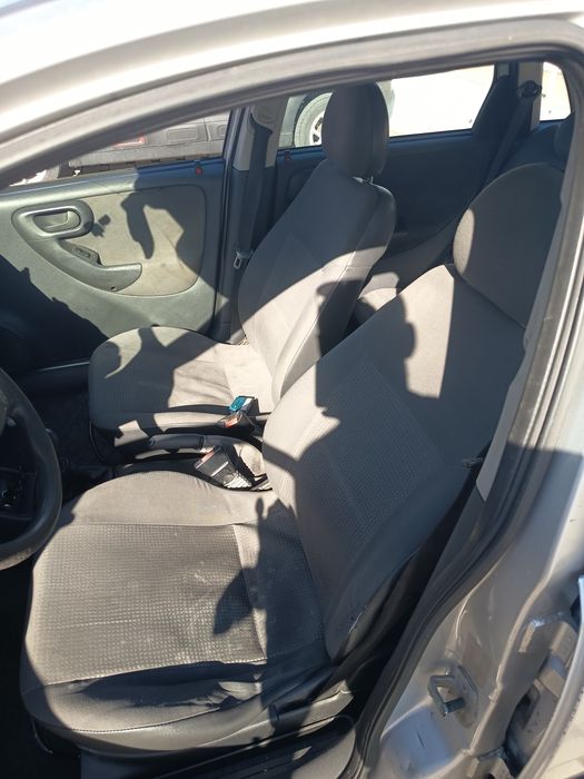 Vendo Opel Corsa 1000 16 válvulas