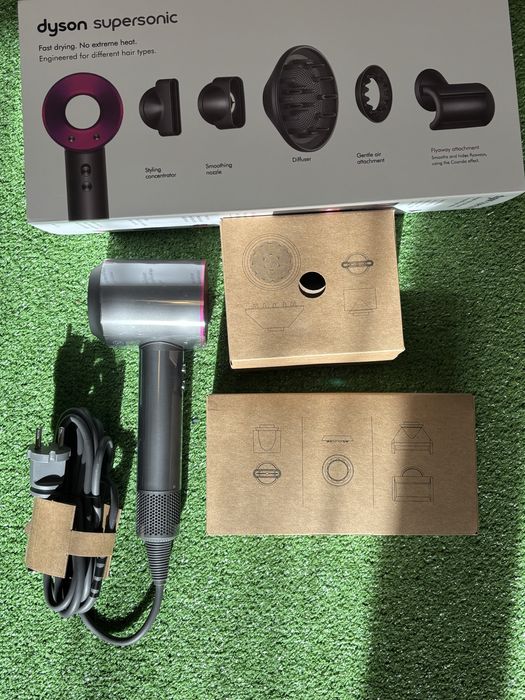 Secador de Cabelo Dyson Supersonic HD08