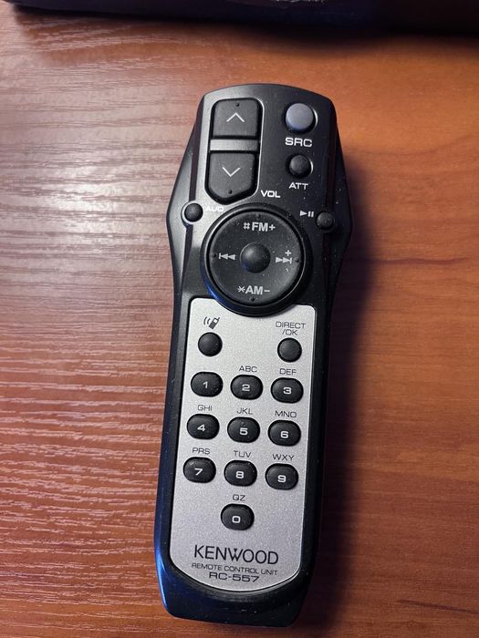 Продам пульты  от магнитол.