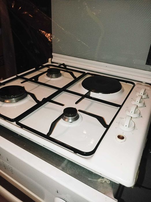 Forno Ele. + Placa Gás + Exaustor INDESIT (tudo a funcionar)