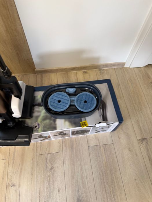 Stojący Electrolux Wet&Dry Aqua 80n bardzo dobry 600zl