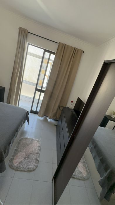 Quarto mobiliado familiar no Barreiro