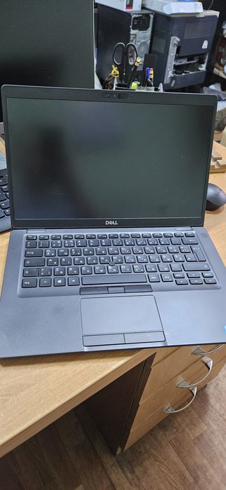 Ноутбук Dell 5400 8/256, Windows 11 Pro,