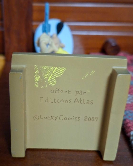 Estatueta de Lucky Luke em resina