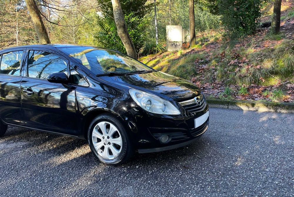 Opel Corsa 1.2 Enjoy