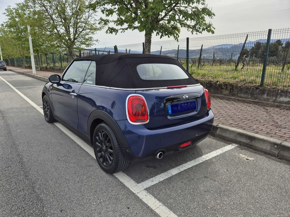 MINI Cabrio Cooper D