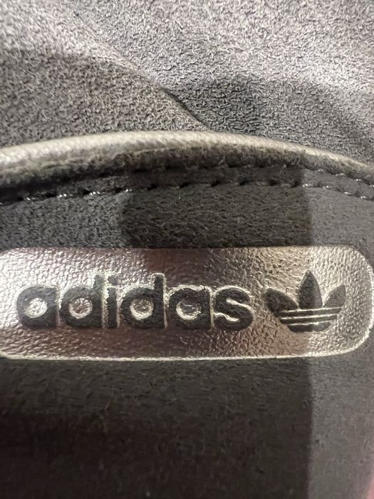 Чоботи жіночі зимові adidas б/в 38 розмір