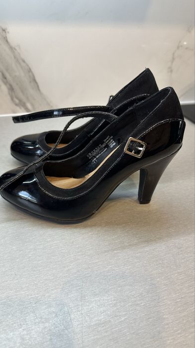 Buty lakierki kolor czarny rozmiar 36