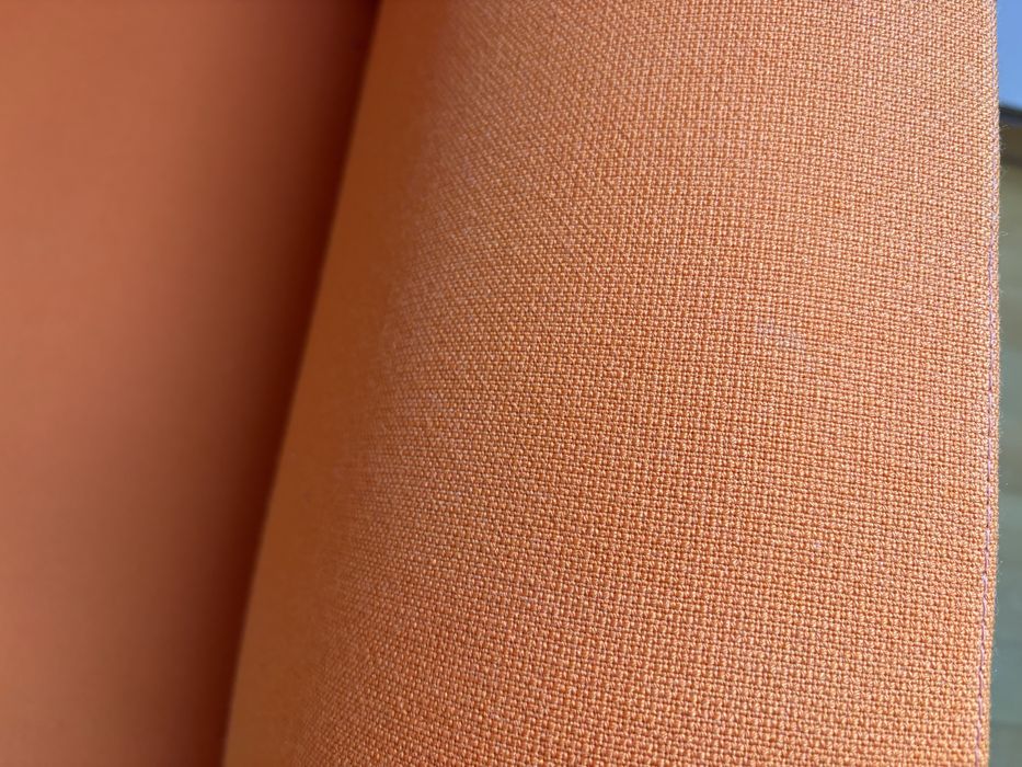 Zestaw mebli z wyrazistym pomarańczem - stan idealny