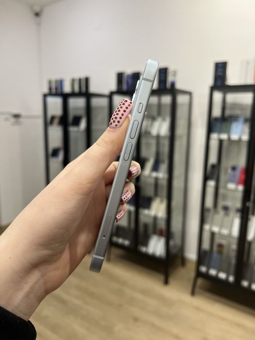 Telefon iPhone 15 128GB Biały Apple Gwarancja iTrade