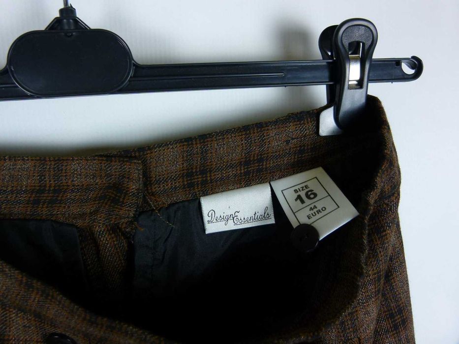 Design Essentials spódnica vintage kratka / 42